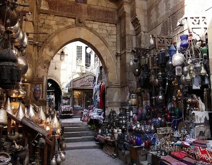 Cairo & Pyramids Day Tour – Explore Egypt’s Iconic Wonders!